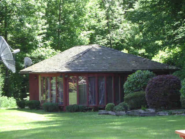 Building photograph for 49 JUDSON LN
